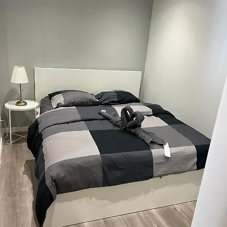 App 1 Centre , 6 Personnes Apartman