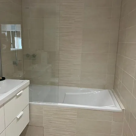 App 1 Centre , 6 Personnes Apartman